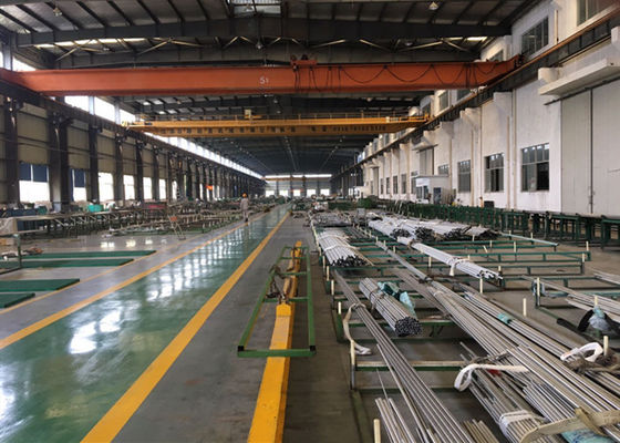 A213 Tp321 Seamless Stainless Tube / Annealed Ss Boiler Tubes 25*2*9000mm
