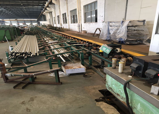 A213 Tp321 Seamless Stainless Tube / Annealed Ss Boiler Tubes 25*2*9000mm