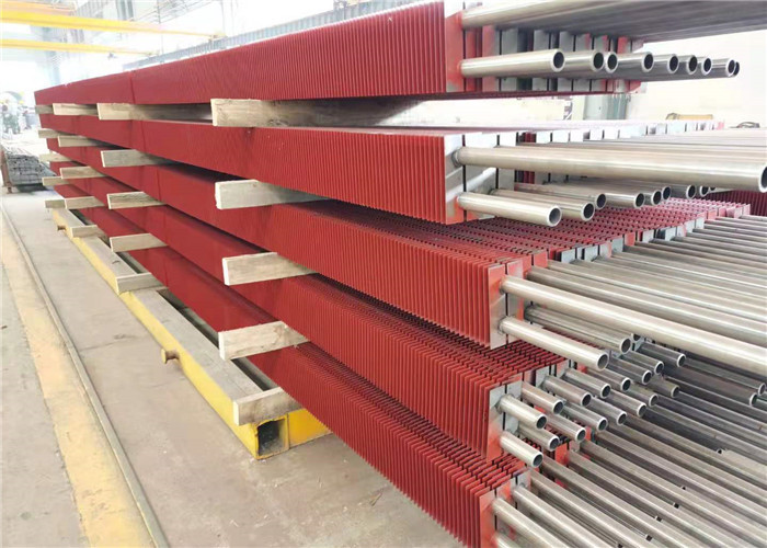 Welded Longitudinal Stainless Boiler Fin Tube High Frequency Spiral TP304L TP 316L